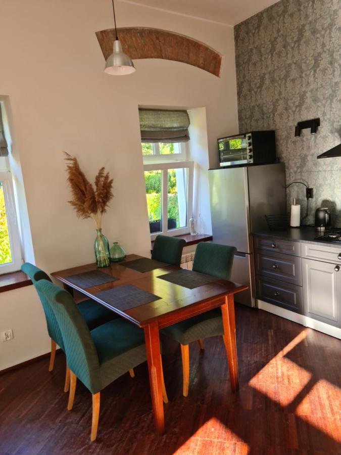Apartmán Apartament W Starej Szkole Srebrna Góra Exteriér fotografie